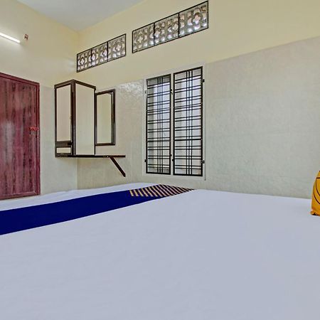Spot On J P Tourist Home Kollam Zewnętrze zdjęcie